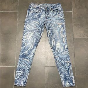 American Eagle skinny jeans